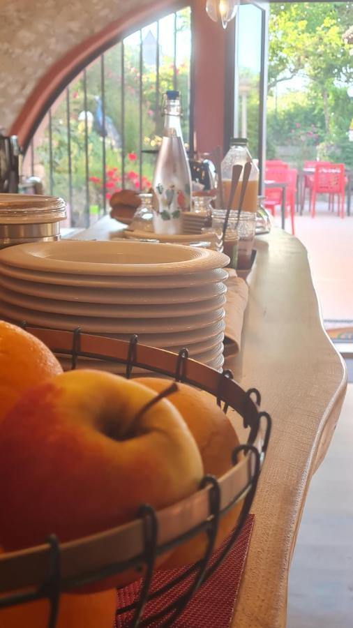 La Casa Color Bed & Breakfast Lamagdelaine Exterior photo